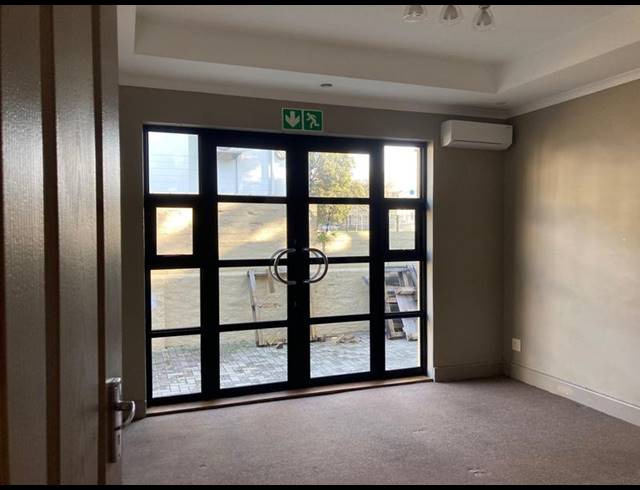 BUSINESS PROPERTY TO RENT IN MILL PARK